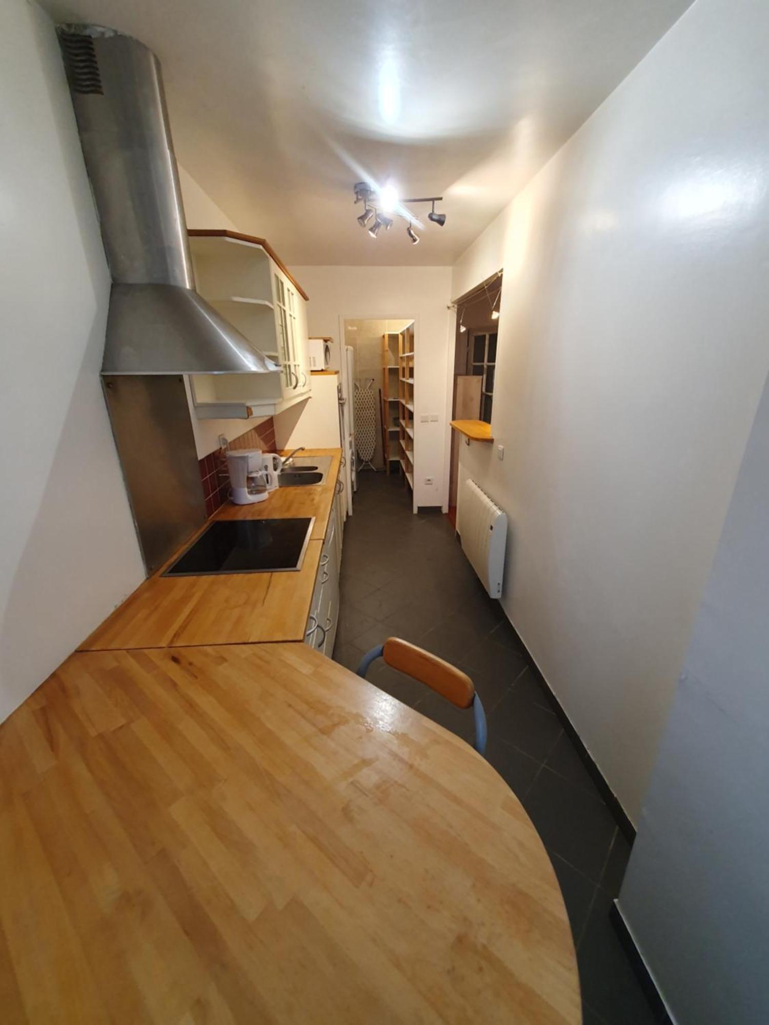F3 Avec Balcon 5 Min Gare Sqy Et Parking Gratuit Apartment Guyancourt ภายนอก รูปภาพ